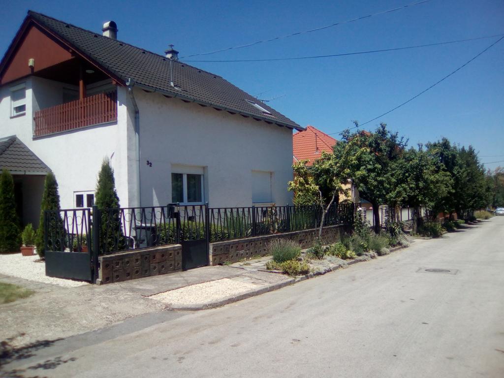 Stilus Apartman Apartament Szekszárd Zewnętrze zdjęcie